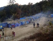 缅甸为抢夺翡翠资源内战,难民生活困难