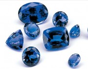“命运之石”——蓝宝石